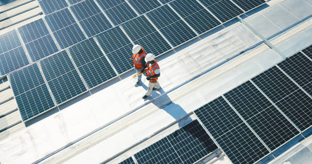 Best Solar Panel Roofing Installation  in Little Chute, WI